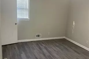 9226 Carlton Trail NW, Covington, GA 30014 - Photo 11