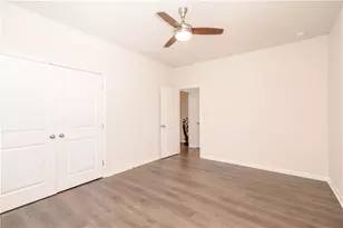 130 Crest Brooke Dr, Canton, GA 30115 - Photo 5