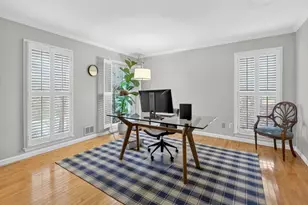 8110 Willow Tree Way, Alpharetta, GA 30005 - Photo 9