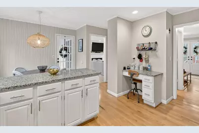 8110 Willow Tree Way, Alpharetta, GA 30005 - Photo 15