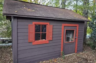 562 Gregg Dr SW, Lilburn, GA 30047 - Photo 25