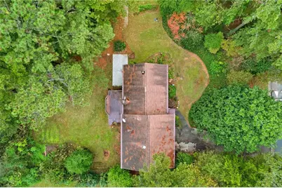 562 Gregg Drive SW, Lilburn, GA 30047 - Photo 27