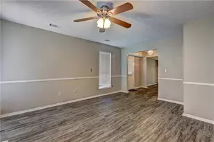 5026 Brittany Dr, Stone Mountain, GA 30083 - Photo 3