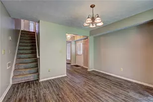 5026 Brittany Dr, Stone Mountain, GA 30083 - Photo 13