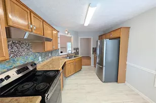 2284 Bear Mountain Dr, Conyers, GA 30013 - Photo 7