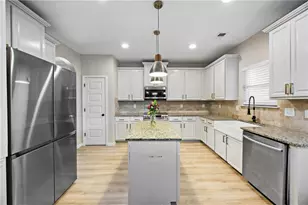 8757 Danley Dr Dr, Douglasville, GA 30135 - Photo 11