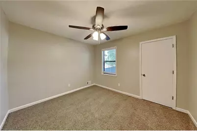 8030 Sumit Creek Drive NW, Kennesaw, GA 30152 - Photo 13