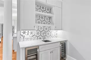 520 Chestnut Rose Ln, Sandy Springs, GA 30327 - Photo 15