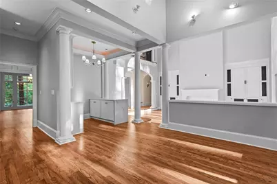 520 Chestnut Rose Lane, Sandy Springs, GA 30327 - Photo 17