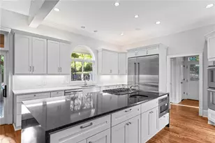 520 Chestnut Rose Ln, Sandy Springs, GA 30327 - Photo 29