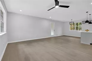 812 Raintree Way SE, Conyers, GA 30094 - Photo 11