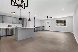 812 Raintree Way SE, Conyers, GA 30094 - Photo 17