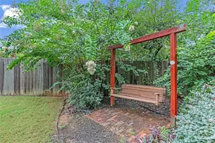 1910 Stockton Walk Ln, Snellville, GA 30078 - Photo 29