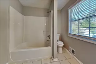 2020 Hunters Trail Dr, Lawrenceville, GA 30043 - Photo 17