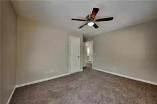 2020 Hunters Trail Dr, Lawrenceville, GA 30043 - Photo 15