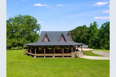 894 Lake Circle Road, Buchanan, GA 30113 - Photo 1