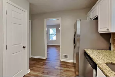 6015 Sumit Court NW, Kennesaw, GA 30152 - Photo 9