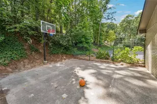 3675 Toxaway Ct, Chamblee, GA 30341 - Photo 27