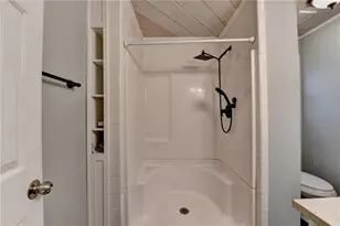 1750 Shady Creek Ln, Lawrenceville, GA 30043 - Photo 37