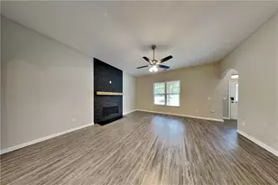 288 Stable View Loop, Dallas, GA 30132 - Photo 3