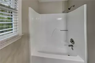 3740 Laurel Brook Way, Snellville, GA 30039 - Photo 17