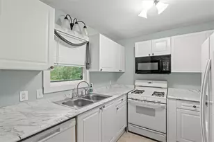 7074 Oakhill Cir, Austell, GA 30168 - Photo 9