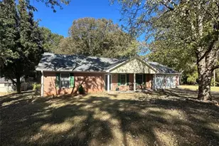 574 Almand Branch Rd, Conyers, GA 30094 - Photo 3