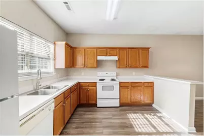 6750 Sunset Hills Boulevard, Rex, GA 30273 - Photo 13