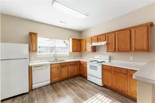 6750 Sunset Hills Blvd, Rex, GA 30273 - Photo 11