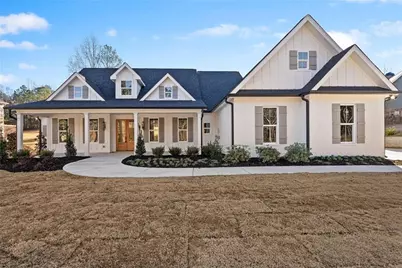 105 West Lake Boulevard, Carrollton, GA 30116 - Photo 1