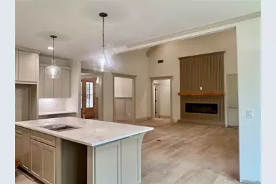 105 West Lake Boulevard, Carrollton, GA 30116 - Photo 5