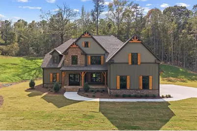 133 West Lake Boulevard, Carrollton, GA 30116 - Photo 1