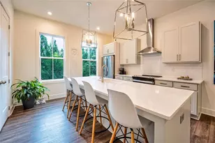 305 Dilbeck Circle NE, Atlanta, GA 30342 - Photo 5