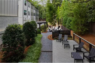 305 Dilbeck Circle NE, Atlanta, GA 30342 - Photo 25