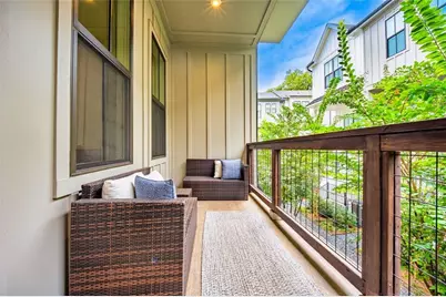 305 Dilbeck Circle NE, Atlanta, GA 30342 - Photo 11