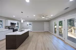 1914 Derrill Dr, Decatur, GA 30032 - Photo 5