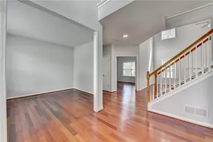 3805 Roxwood Park Dr, Buford, GA 30518 - Photo 11