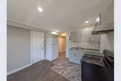 1672 Thornton Place SW, Atlanta, GA 30315 - Photo 9