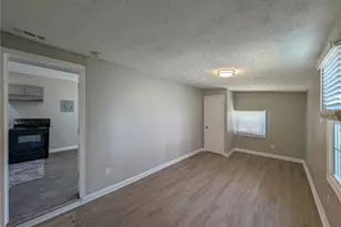 1672 Thornton Pl SW, Atlanta, GA 30315 - Photo 11