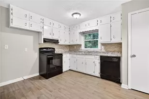 6512 Executive Dr, Winston, GA 30187 - Photo 7