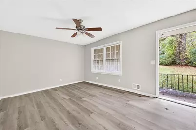 971 Canyon Trail SW, Marietta, GA 30060 - Photo 5