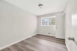 971 Canyon Trail SW, Marietta, GA 30060 - Photo 9