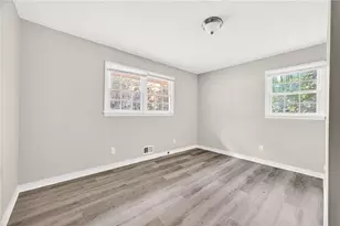 971 Canyon Trail SW, Marietta, GA 30060 - Photo 7