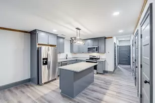 34 Depot St, Hartwell, GA 30643 - Photo 9