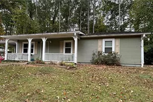 1763 Merry Oak Rd SW, Marietta, GA 30008 - Photo 1