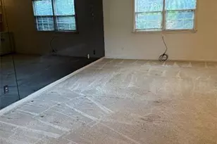 29 Chaumont Square NW, Atlanta, GA 30327 - Photo 3