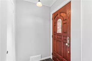 1257 Briar Hills Dr NE, Atlanta, GA 30306 - Photo 13