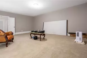 4939 Kentwood Dr, Marietta, GA 30068 - Photo 15