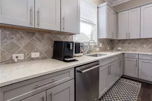 4939 Kentwood Dr, Marietta, GA 30068 - Photo 5