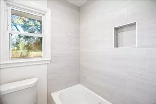 1348 Ridgewood Dr SW, Lilburn, GA 30047 - Photo 27